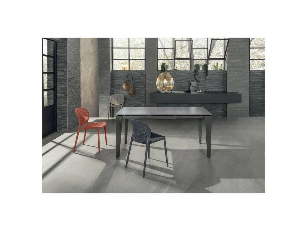 Extendable table from 120cm to 170cm with a modern ceramic top on graphite grey tempered glass RBET28783